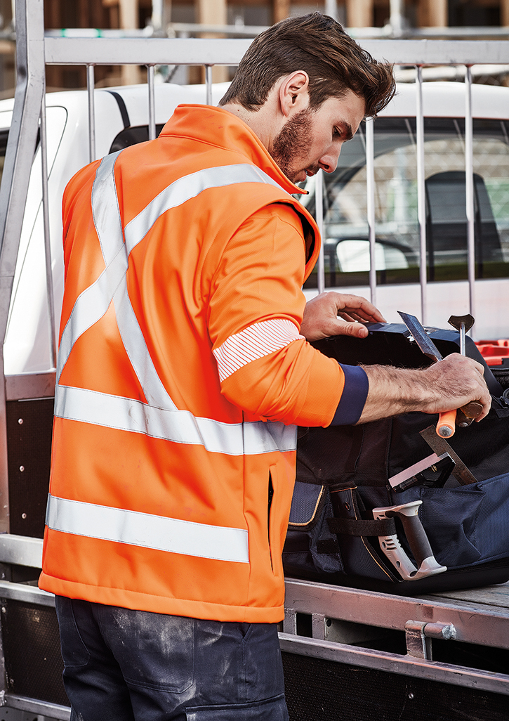 High visibility clearance jackets x back